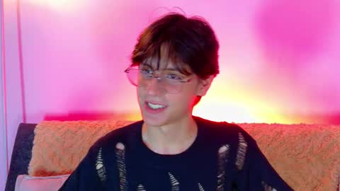 Lui online show from February 27, 5:22 am