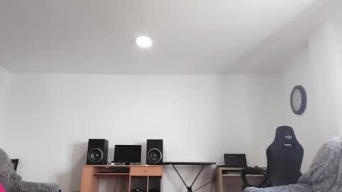 Luigi online show from November 9, 2:09 pm