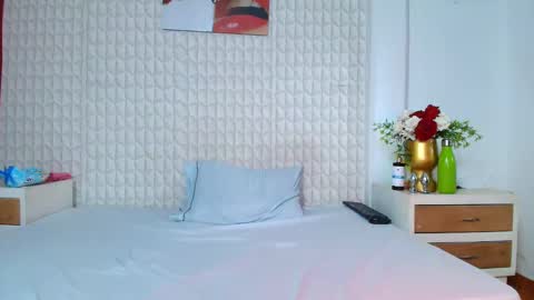 luigimarchetti online show from October 22, 10:00 pm