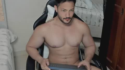 luis_baptista online show from July 4, 4:49 am