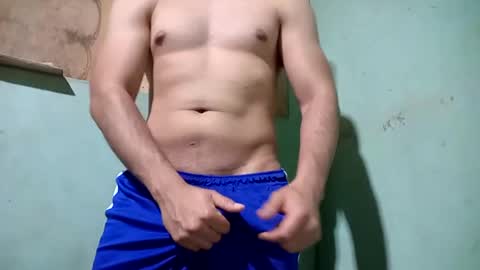 Snapshot of luis_hunk chatting on October 29, 8:49 am Andrew online show from October 29, 8:49 am