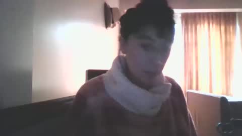 luisa_hollmes online show from October 23, 3:35 pm