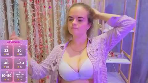 Luisa Rosee online show from October 9, 7:41 pm