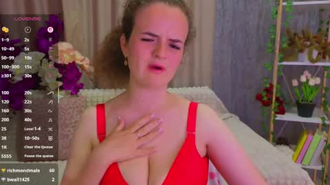 Luisa Rosee online show from May 6, 7:09 pm