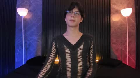 luixdust1 online show from November 19, 6:02 am