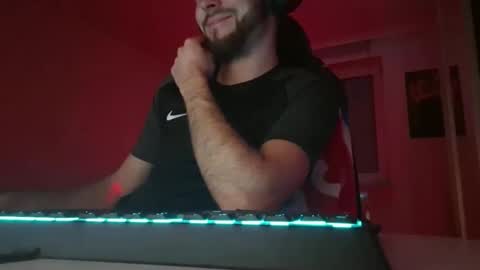 lukasschoetz online show from January 5, 10:46 pm