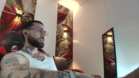 LUKE online show from February 10, 1:14 pm