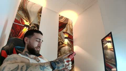 LUKE online show from March 30, 1:11 pm