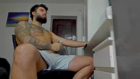 Luke online show from October 23, 11:23 am