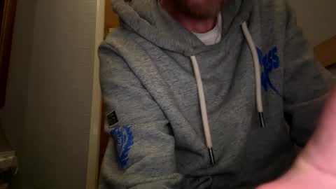 lukeeeeey96 online show from February 3, 12:58 am