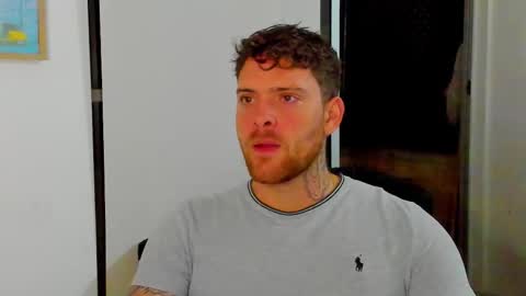 Snapshot of lukeglanton17 chatting on October 9, 3:12 am Luke online show from October 9, 3:12 am