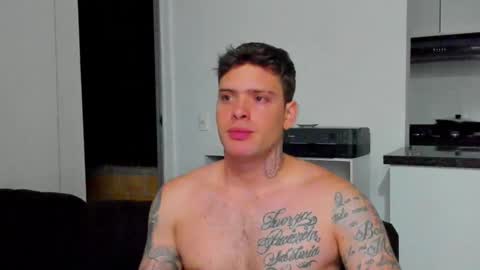 Snapshot of lukeglanton17 chatting on October 31, 5:30 am Luke online show from October 31, 5:30 am