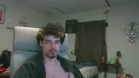 luketheduke4200 online show from April 19, 7:31 am