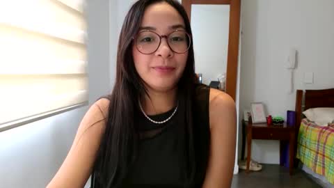 Luli online show from March 28, 1:34 pm