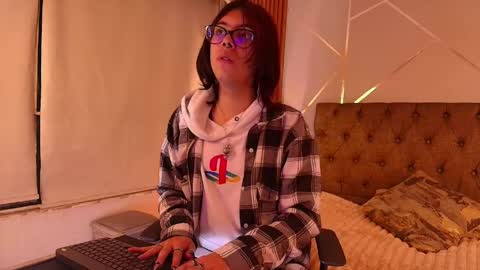 Cookie  online show from March 27, 5:35 am