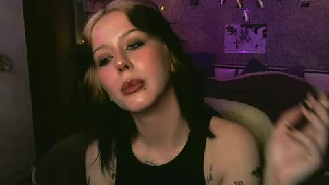 lullypopa online show from April 8, 12:52 pm