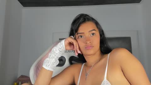 elizabeth online show from October 9, 4:51 am