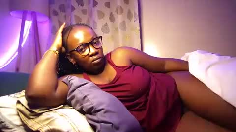 Snapshot of lulu_sparks1 chatting on October 11, 2:38 am lulu_sparks1 online show from October 11, 2:38 am