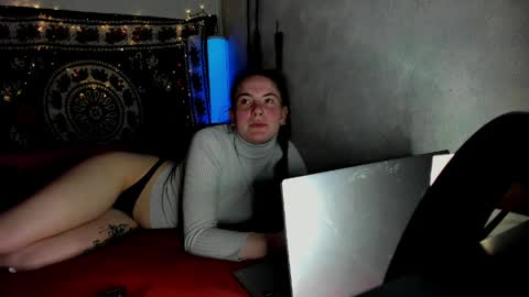 lumivex online show from April 7, 7:27 pm