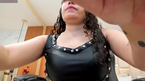 Luna online show from May 13, 4:49 pm