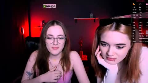 Snapshot of luna_berryy chatting on March 4, 11:22 pm luna_berryy online show from March 4, 11:22 pm