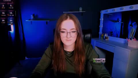 Snapshot of luna_berryy chatting on March 11, 5:46 am luna_berryy online show from March 11, 5:46 am