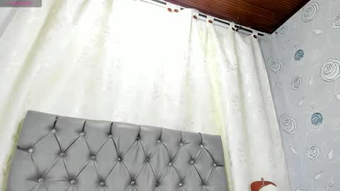 Luna Eva online show from March 6, 4:28 pm