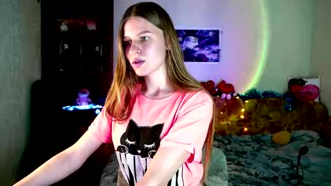 luna_evan online show from December 22, 12:34 pm