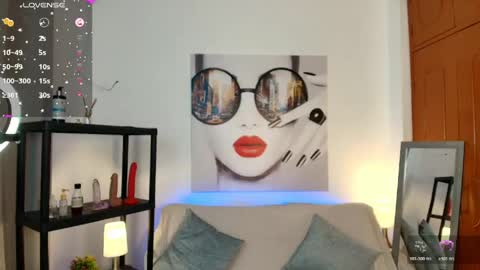 Luna Ferrer online show from May 11, 9:56 pm