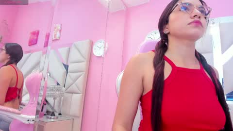 luna_hix online show from May 30, 3:38 am