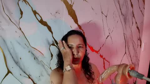 luna_naughty1 online show from April 1, 7:33 pm