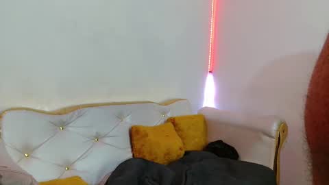 Luna Noire online show from January 17, 12:09 am