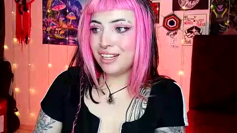 Snapshot of luna_ray420 chatting on February 26, 11:11 am MISS LUNA online show from February 26, 11:11 am