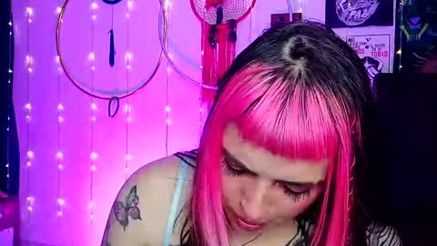 Snapshot of luna_ray420 chatting on February 7, 3:13 am MISS LUNA online show from February 7, 3:13 am