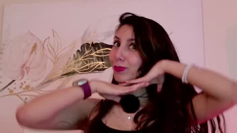 luna online show from March 26, 9:09 pm