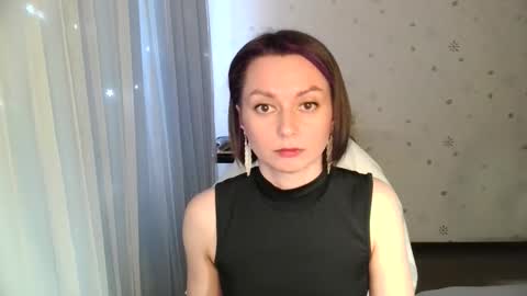 lunaa_bluee online show from June 5, 6:13 pm
