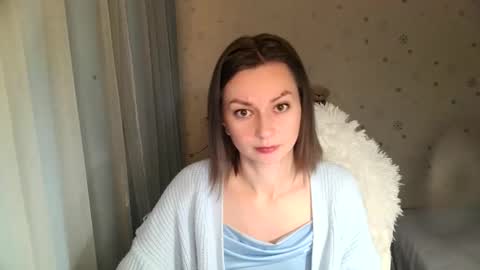 lunaa_bluee online show from December 3, 12:09 am