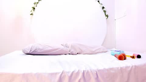 Luna online show from April 9, 8:58 pm