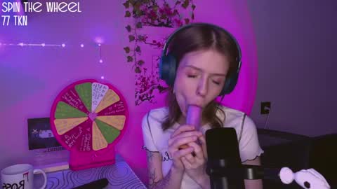 luna online show from May 5, 5:41 pm