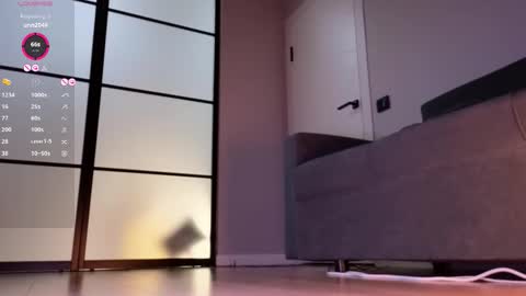 Luna online show from September 11, 9:05 pm