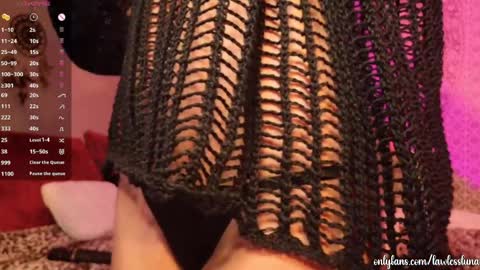 luna dela cruz online show from March 31, 2:23 am