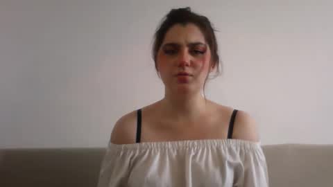 lunamoody online show from October 3, 10:12 am