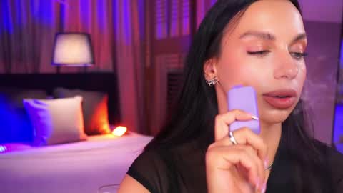 Luna  next streams Mon Fri Sat Sun 8pm-5am gmt0 online show from April 14, 10:02 pm