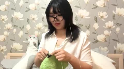 Snapshot of lunaraus chatting on October 10, 8:24 pm Yuna online show from October 10, 8:24 pm