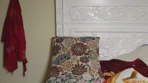 Luxee online show from March 27, 8:48 am