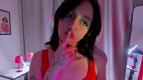 call me a pose striker  online show from May 24, 3:47 am
