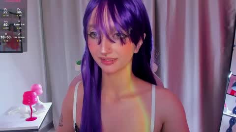 call me a pose striker  online show from May 27, 3:03 am