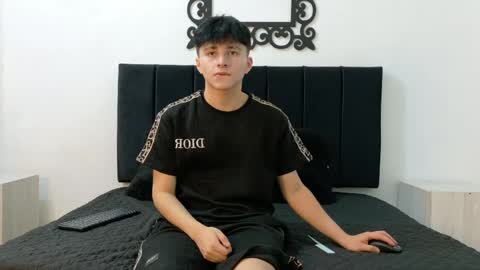 lunaydream online show from May 26, 11:38 am