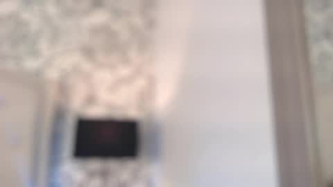 Luna and Kian online show from April 11, 7:45 am