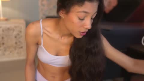 lupe online show from December 3, 7:47 pm